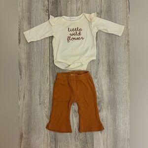 Willow And whimsy Little Wild Flower 3-6 Month Outfit